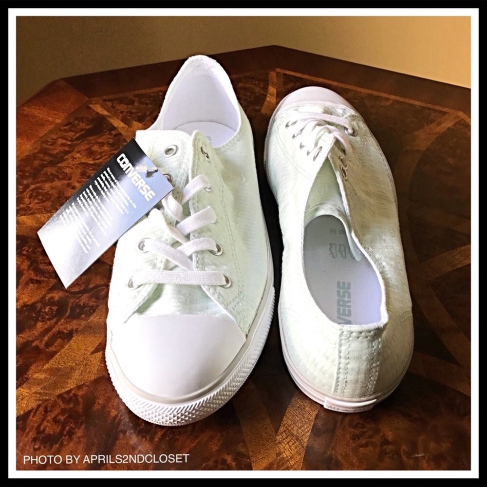 CONVERSE DAINTY LO OX TOPS CHUCK TAYLOR SNEAKERS - Picture 4 of 8
